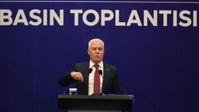 Bursa Büyükşehir Belediye Başkanı Mustafa Bozbey, 1. Yıl Değerlendirme Toplantısı’nda