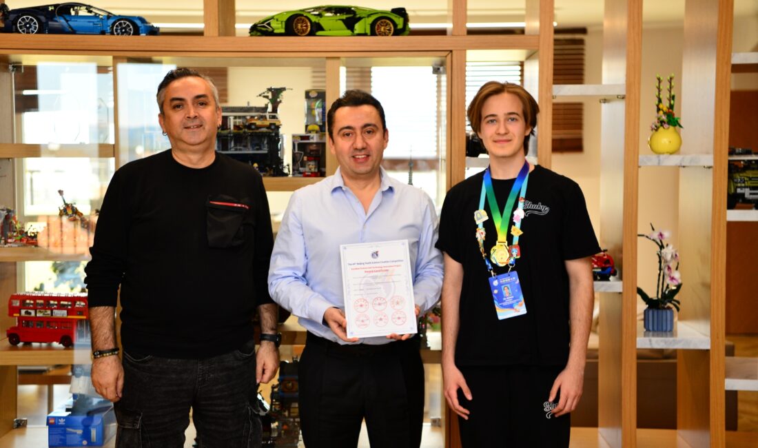 Bursa’dan Pekin’e uzanan bilim yolculuğu Bilim ve teknolojinin uluslararası sahnesi olan 44. Beijing Youth Science