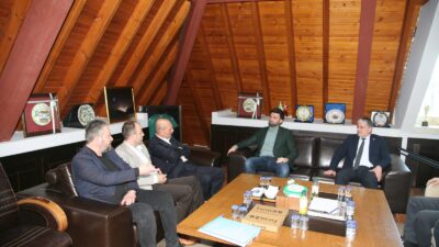 Saadet Partisi Bursa İl Başkanı Hamza Gürsel, Bursaspor başkanı Enes