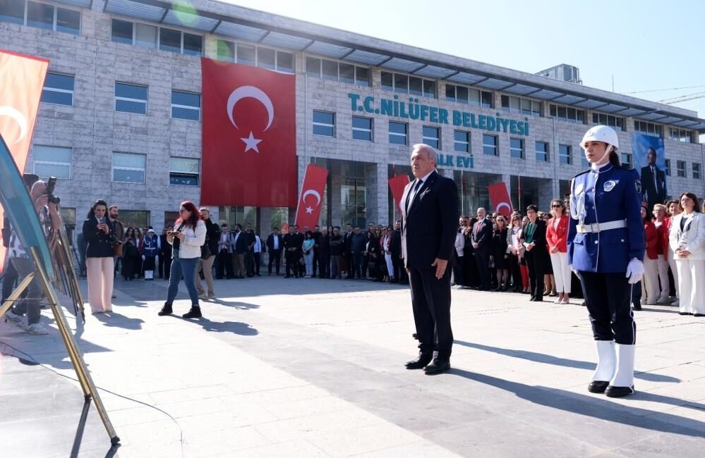 Nilüfer’de 19 Mayıs kutlamaları başladı Nilüfer’de, 19 Mayıs Atatürk’ü Anma Gençlik ve Spor Bayramı kutlamaları