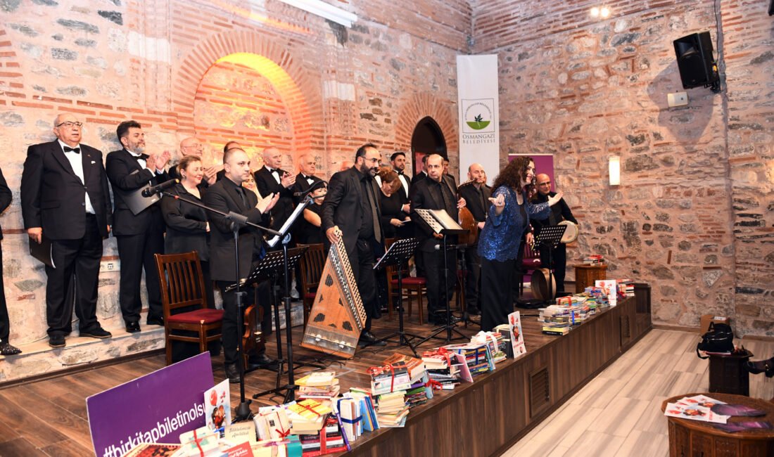 Osmangazi Belediyesi’nden Anneler Günü konseri Osmangazi Belediyesi, Anneler Günü’nü özel bir konserle kutladı. Emine Gülen
