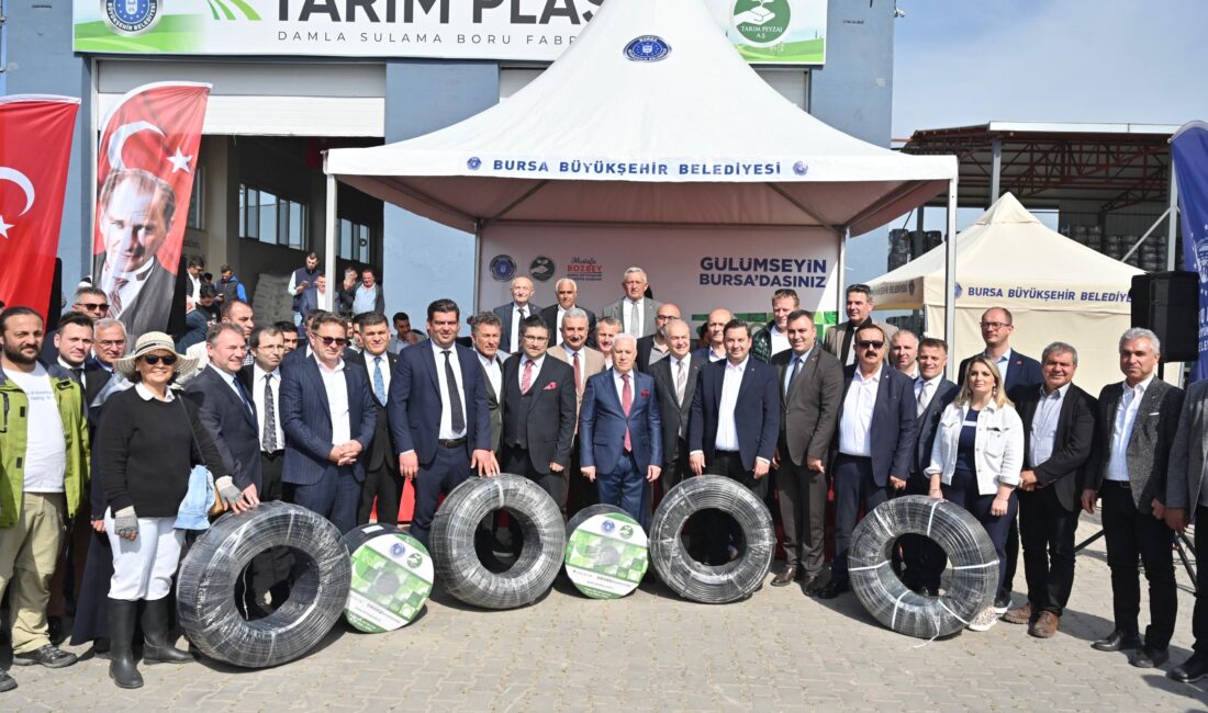 Bursa Büyükşehir Belediyesi’nden yüzde 100 hibe ‘Mazot Desteği’ Bursa Büyükşehir Belediyesi, üreticilerin desteklenmesi ve girdi maliyetlerinin azaltılması amacıyla