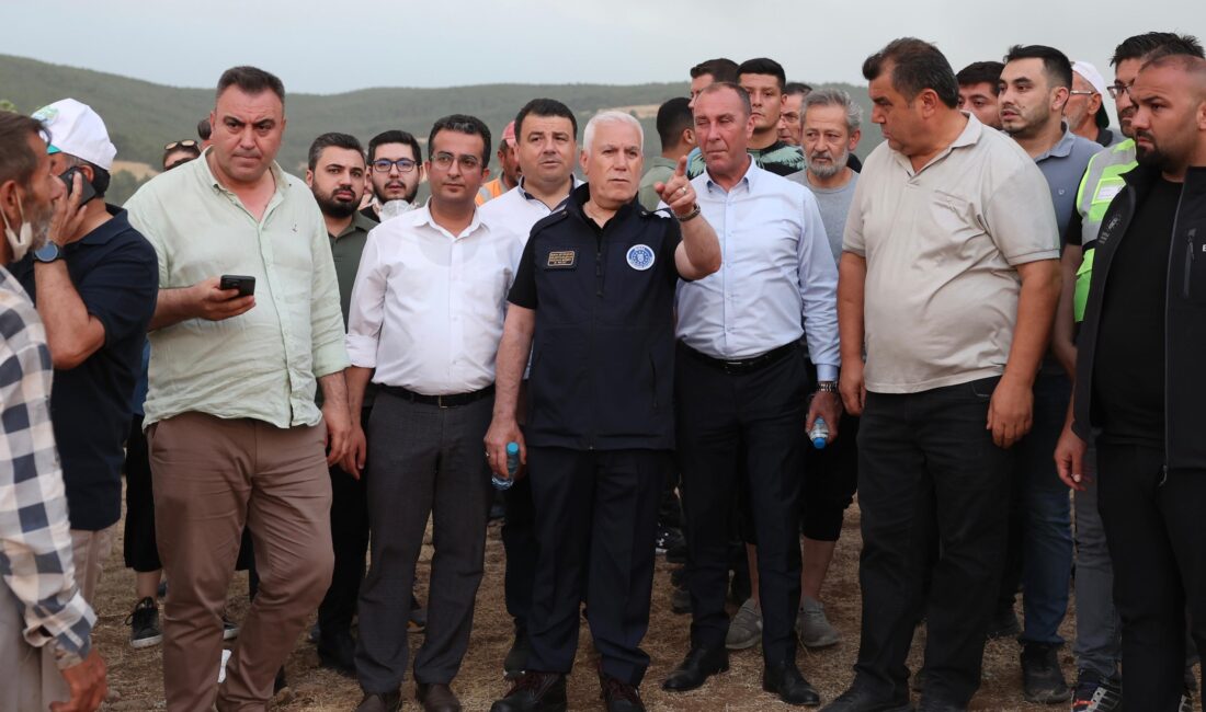 Bursa Büyükşehir Belediye Başkanı Mustafa Bozbey, Harmancık ilçesinde 4 ayrı