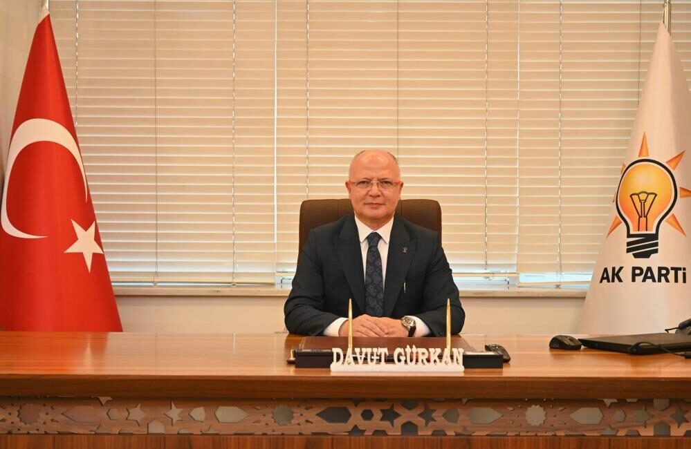 Başkan Gürkan’dan toplu ulaşım zammına tepki AK Parti İl Bursa Başkanı Davut Gürkan, Bursa’da toplu ulaşım