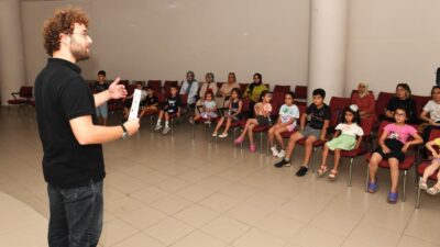 Osmangazi Belediyesi, çocuklara okuma ve yazma alışkanlığı kazandırmak için çeşitli