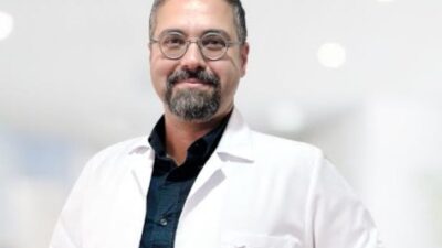 Doruk Yıldırım Hastanesi Gastroenteroloji Cerrahi Uzmanı Doç. Dr. Doğukan Durak,