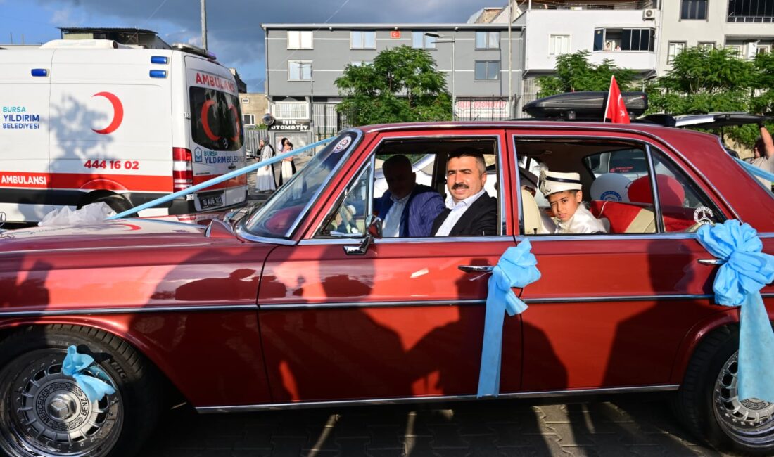 Yıldırım Belediyesi tarafından sünnet ettirilen 600 çocuk için düzenlenen sünnet