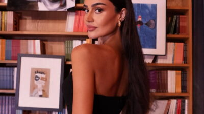 Türk müziğinin genç kuşaktaki en güçlü temsilcilerinden Elif Buse Doğan,