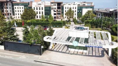 Bursa Teknik Üniversitesi (BTÜ) matematik eğitiminde dijital dönüşümü hedefleyen bir