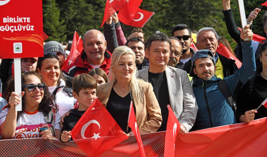 Osmangazi Belediyesi, Türkiye Cumhuriyeti’nin 102’inci kuruluş yıldönümü etkinlikleri kapsamında Uludağ’da