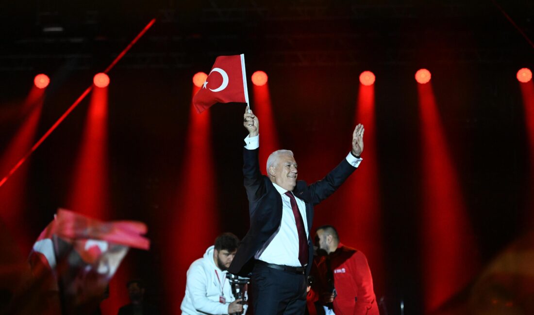 Bursa Büyükşehir Belediyesi, 29 Ekim Cumhuriyet Bayramı coşkusunu hazırladığı zengin