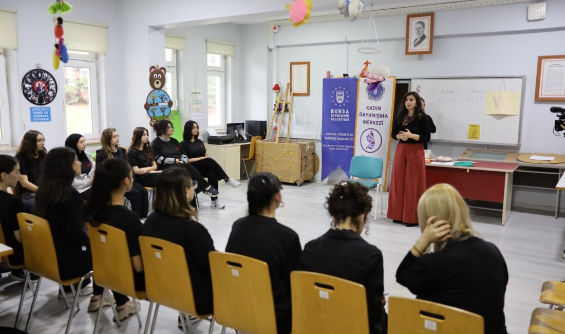  Kadına yönelik şiddetle mücadelede toplumsal bilincin artırılmasını hedefleyen Bursa