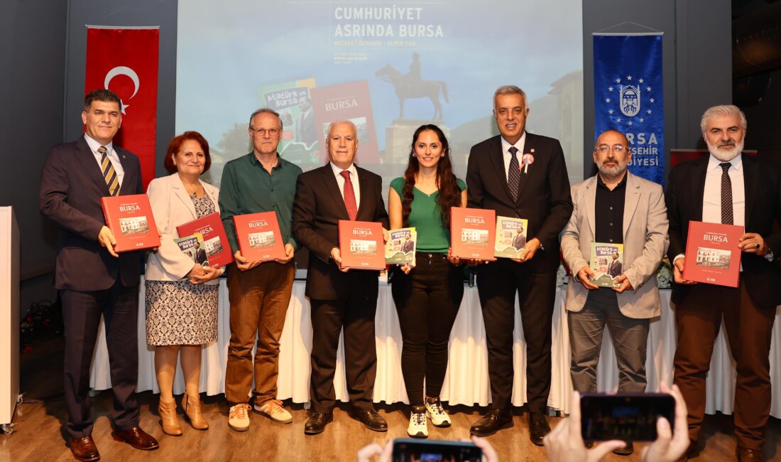  Cumhuriyet coşkusunu kültürel bir kazanıma dönüştüren Büyükşehir Belediyesi, Bursa’nın