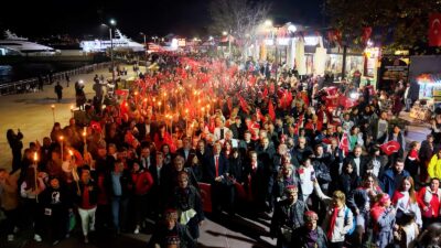Mudanya, Cumhuriyet’in 102. yıldönümünde tarihine yakışır bir kutlamaya imza attı.