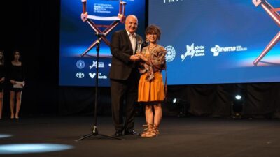 İnegöl Belediyesi Şehir Tiyatrosu kursiyeri, Adnan Menderes Üniversitesi İletişim Fakültesi