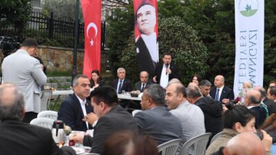 Osmangazi Belediye Başkanı Erkan Aydın, 35’inci mahalle buluşmasını gerçekleştirdi.