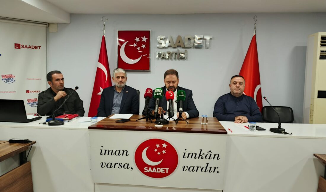 Parti il merkezinde yapılan açıklamada Mahalli İdarelerden sorumlu il başkan