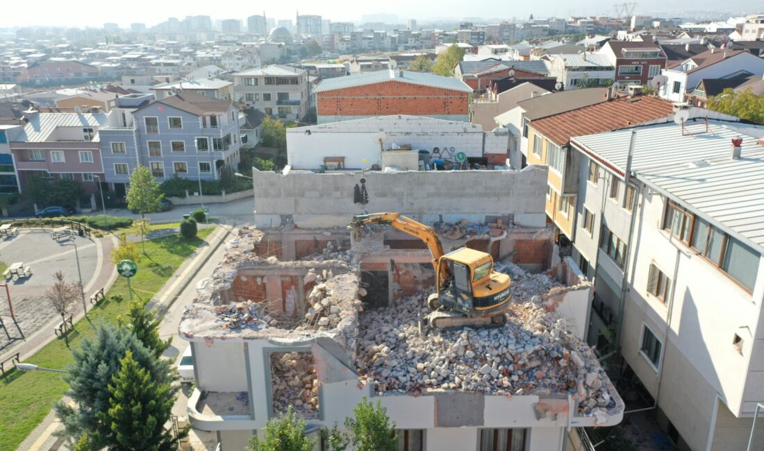 Osmangazi Belediyesi, şehir estetiğini korumak ve planlı kentleşmeyi sağlamak amacıyla