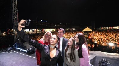 Osmangazi Belediyesi, 29 Ekim Cumhuriyet Bayramı kutlamaları kapsamında muhteşem bir