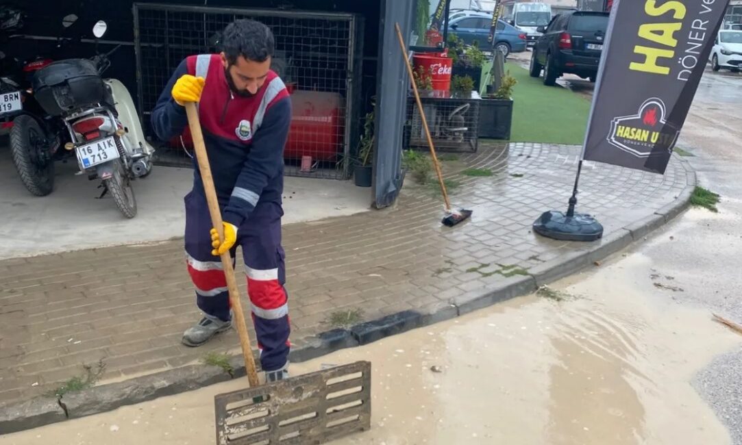 İnegöl Belediyesi, sorumluluk alanında yer almamasına rağmen vatandaşların sorun yaşamaması