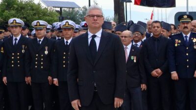 Türkiye Cumhuriyeti'nin kurucusu Ulu Önder Gazi Mustafa Kemal Atatürk, vefatının