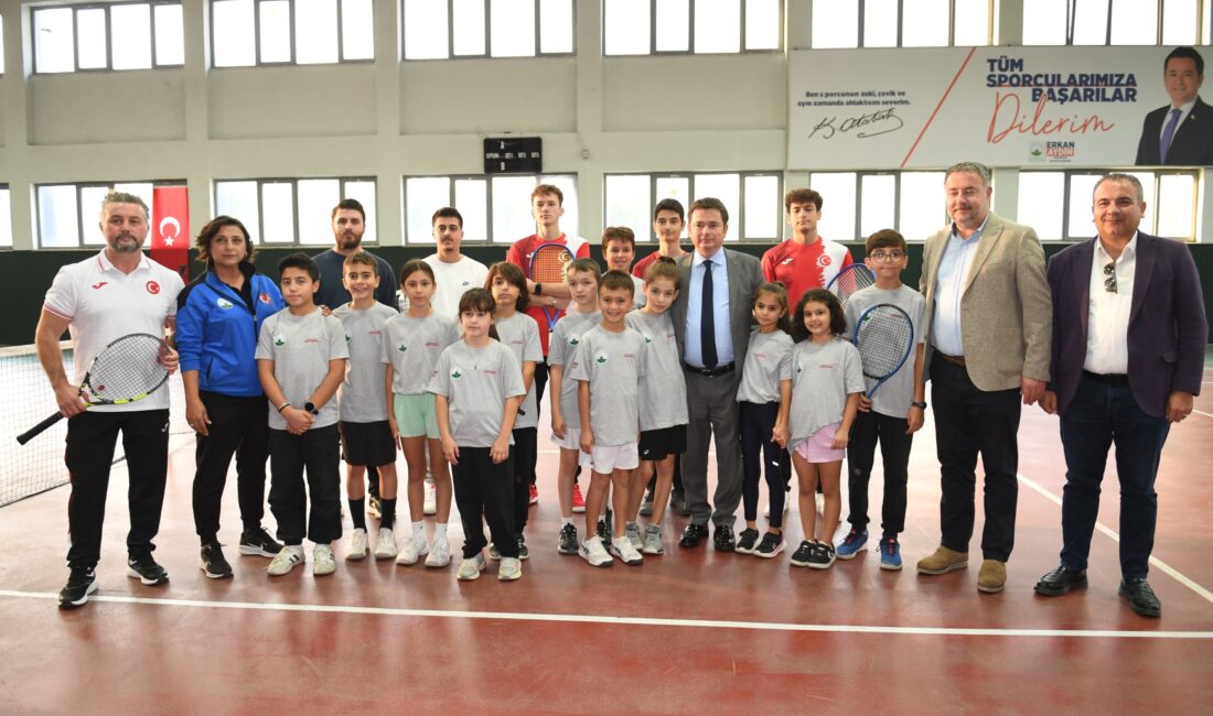 Osmangazi Belediyespor’un iki işitme engelli sporcusu, 15-26 Kasım tarihleri arasında