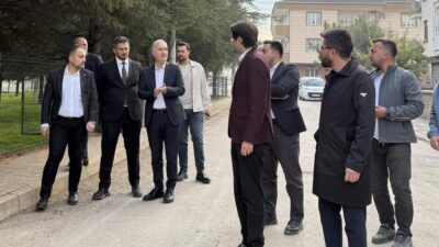 İnegöl Belediyesi Süleymaniye ve Ertuğrulgazi Mahallelerinde 3 ayrı bölgede asfalt