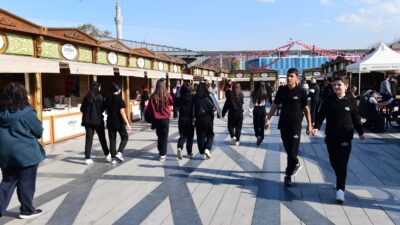 Osmangazi Belediyesi tarafından bu yıl 1’incisi düzenlenen Osmangazi Kitap Fuarı,