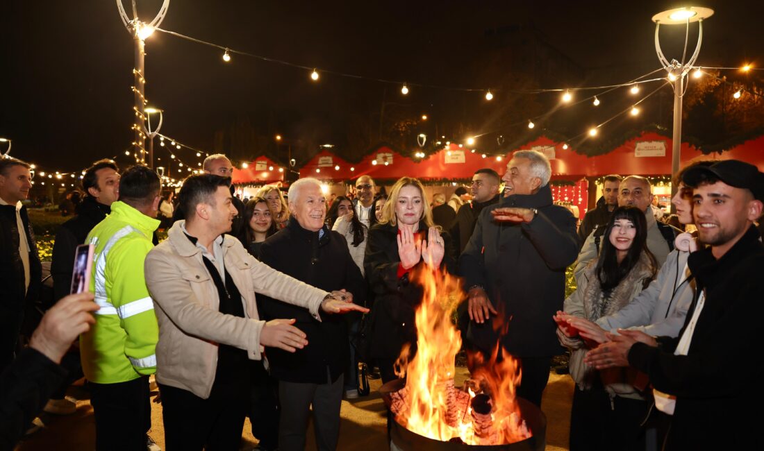 Bursa’da 2026 coşkusu başladı Bursa Büyükşehir Belediyesi tarafından Millet Bahçesi Kültürpark Atatürk Stadyumu girişinde