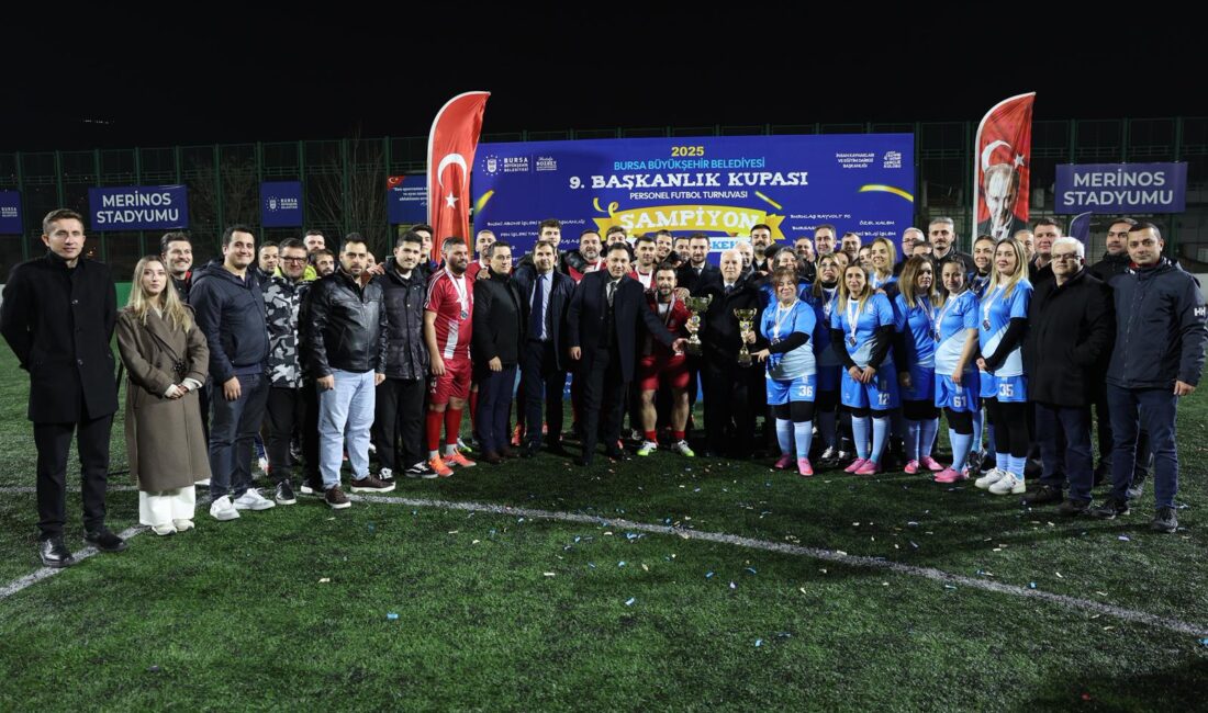 Bursa Büyükşehir Belediyesi’nin kurum içi iletişimi güçlendirmek adına düzenlediği ‘9.