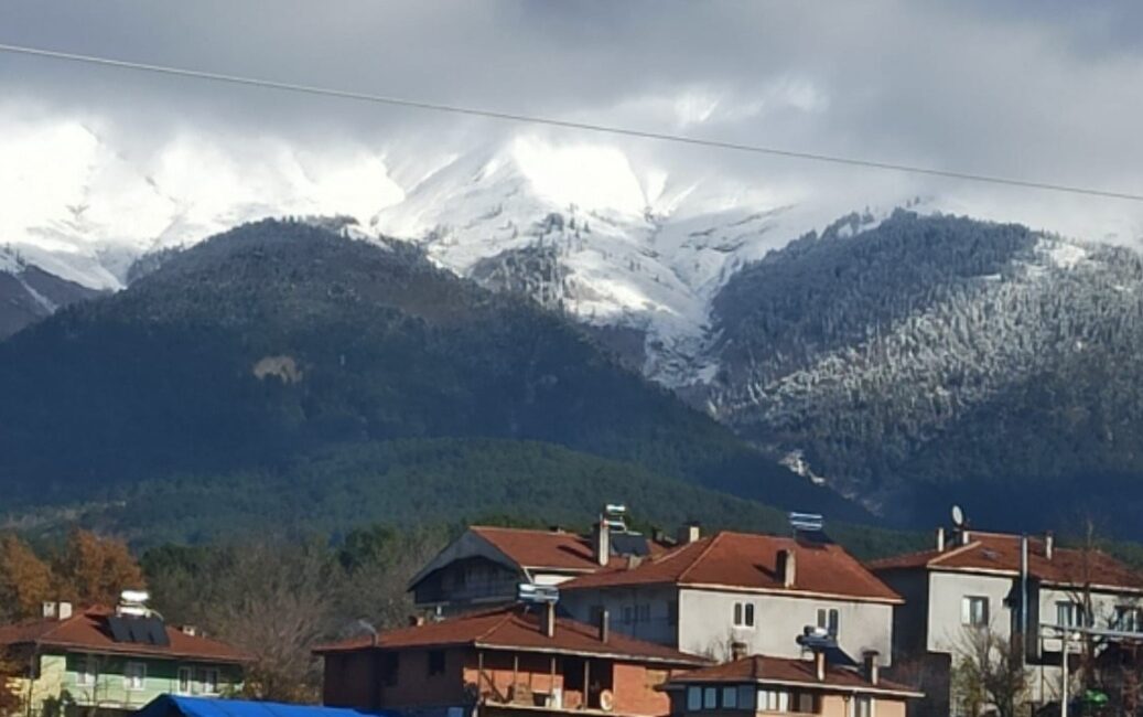 Kurak geçen bir mevsimin ardından hafta sonu gelen kar yağışının