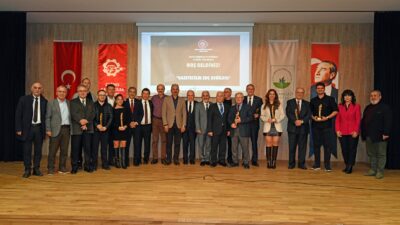 Kuruluşunun 36’ncı yıldönümünü kutlayan Çağdaş Gazeteciler Derneği (ÇGD) Bursa Şubesi,