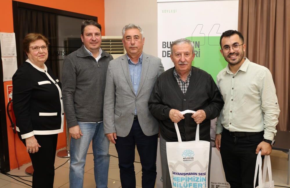 Nilüfer Belediyesi, Karagöz ustası Şinasi Çelikkol’u ağırladı Nilüfer Belediyesi'nin düzenlediği "Bursa'nın Değerleri" söyleşisine konuk olan Karagöz ustası