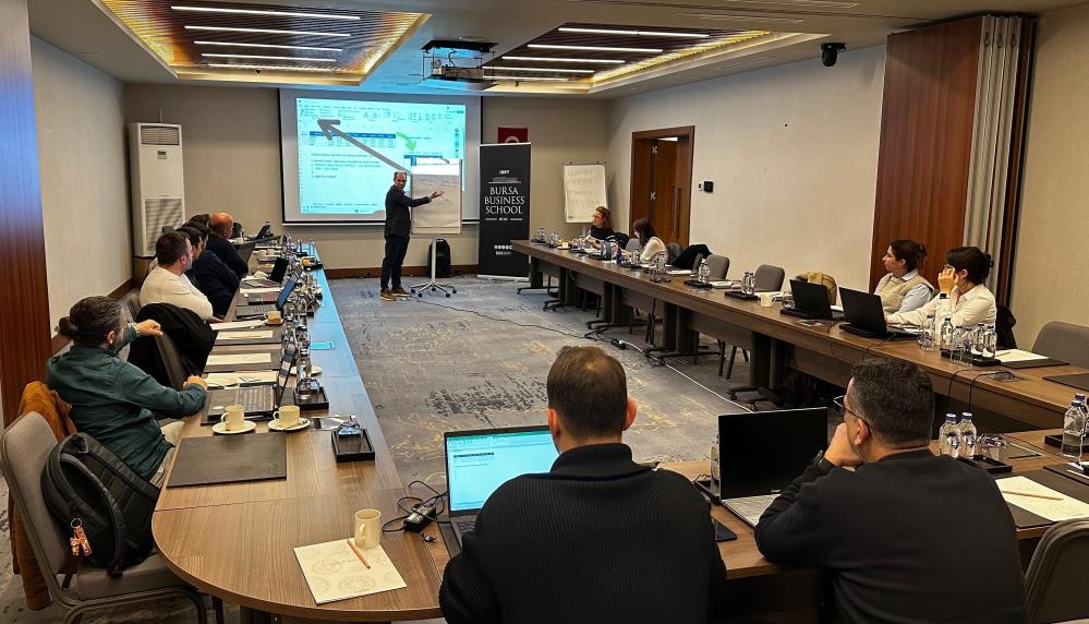 İş dünyasının referans eğitim merkezi Bursa Business School, ‘yeni petrol'