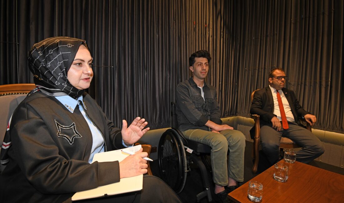 Osmangazi Belediyesi tarafından düzenlenen Girişimci Kafası Söyleşisi, 3 Aralık Dünya