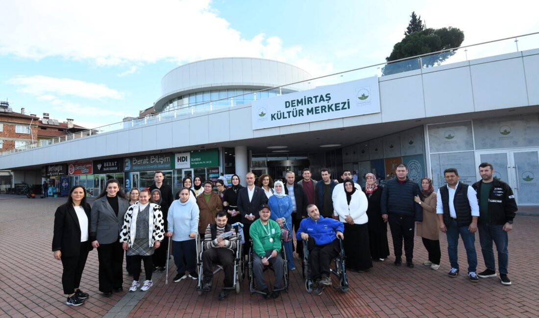 OBAM ve OSMEK’ten farkındalık buluşması Osmangazi Engelli Bakım Merkezi (OBAM) üyeleri, 3 Aralık Dünya Engelliler