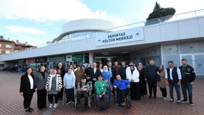 Osmangazi Engelli Bakım Merkezi (OBAM) üyeleri, 3 Aralık Dünya Engelliler