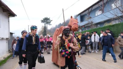 İnegöl Belediyesi, 21 Aralık kış gündönümünde Gündüzlü Mahallesi’nde düzenlediği “Toprağın