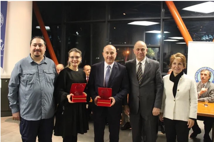 Bursa Uludağ Üniversitesi (BUÜ) Sosyal Bilimler Meslek Yüksekokulu, uygulamalı eğitimdeki