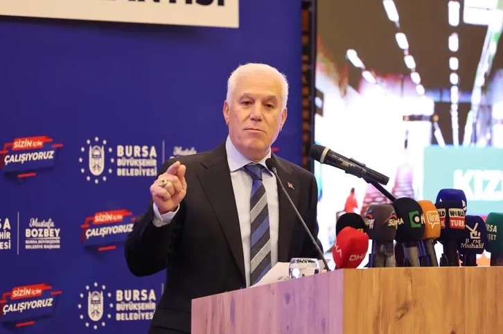 Başkan Bozbey: “Sadece günü değil, geleceği planlıyoruz” Bursa Büyükşehir Belediye Başkanı Mustafa Bozbey, 2025 yılını değerlendirerek ulaşımdan