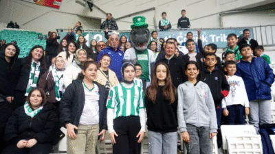 Osmangazi Belediyesi, Bursaspor sevgisini gelecek nesillere aktarmak amacıyla hayatında maçı