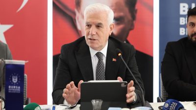 Bursa Büyükşehir Belediye Başkanı Mustafa Bozbey, 1/100.000’lik Çevre Düzeni Planı’nda