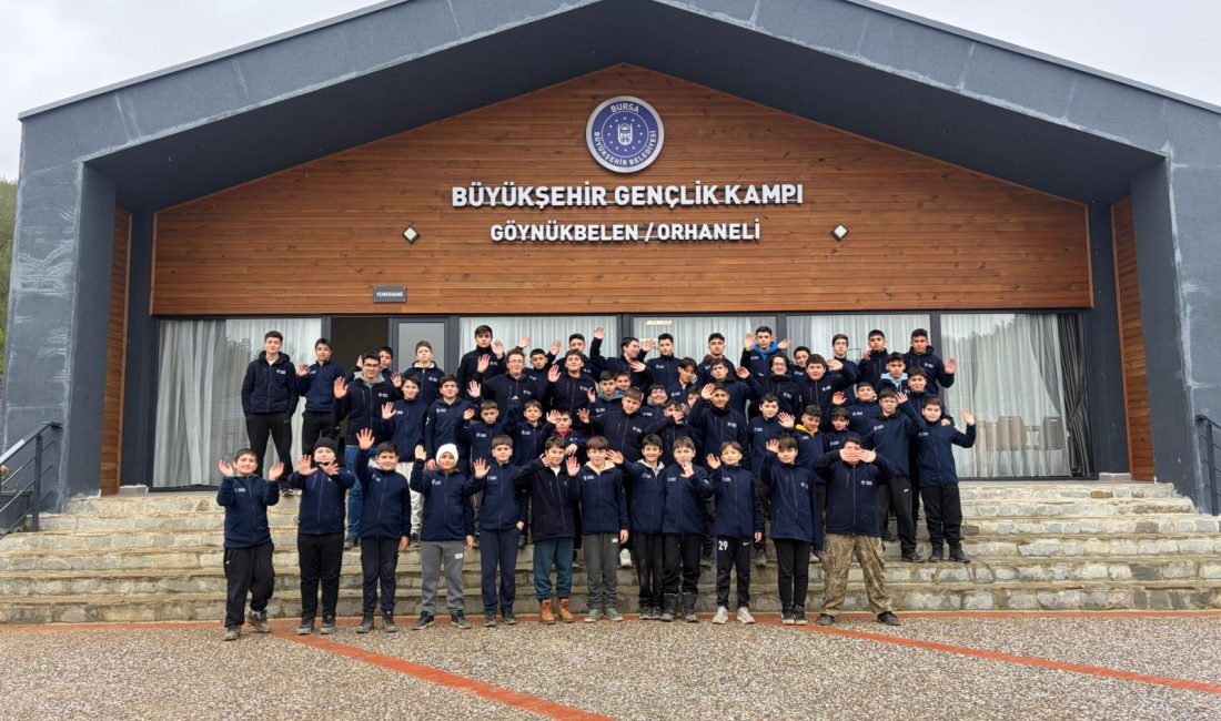 Bursa Büyükşehir Belediyesi’nin ‘Yarıyıl Şenliği’ etkinlikleri kapsamında düzenlediği Orhaneli Göynükbelen