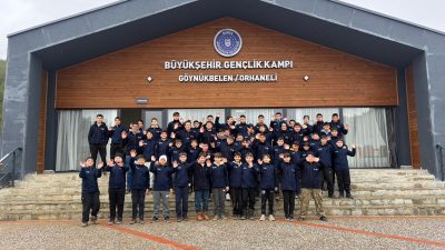 Bursa Büyükşehir Belediyesi’nin ‘Yarıyıl Şenliği’ etkinlikleri kapsamında düzenlediği Orhaneli Göynükbelen