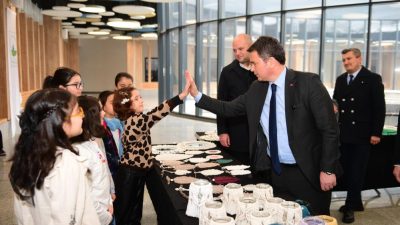 Osmangazi Belediyesi'nin çocuklar ve gençlerin yeteneklerini keşfedip geliştirmeleri amacıyla hayata