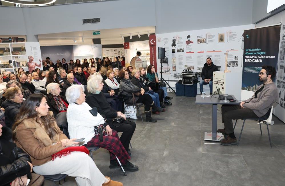 Nilüfer Belediyesi'nin düzenlediği 'Sağlık Buluşmaları'na konuk olan psikiyatrist Uzman Dr.