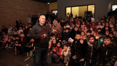 Yüzlerce yıllık geçmişe sahip olan gölge oyunu Karagöz’ü yaşatmak ve