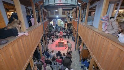 İnegöl Belediyesi’nin “Sahnede Festival Var” sloganıyla gerçekleştirdiği ve 5 gün