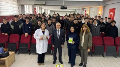 Atık pillerin doğaya zararlarının anlatıldığı konferansa yoğun ilgi gösteren Hürriyet