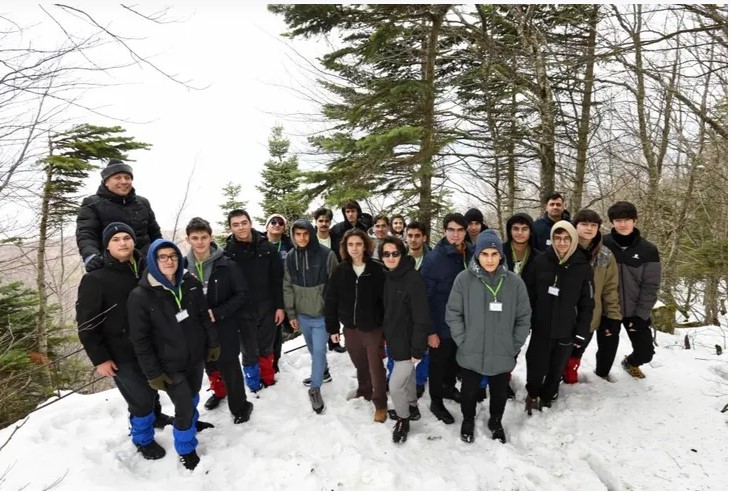 Osmangazi Belediyesi’nin, LGS ve üniversite sınavına girecek öğrencilere eğitim desteği